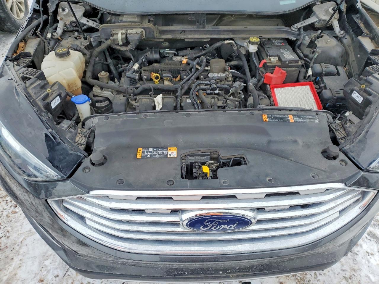 2019 Ford Edge sel