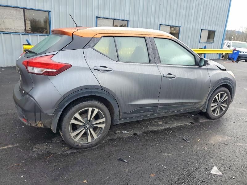 2019 Nissan Kicks s