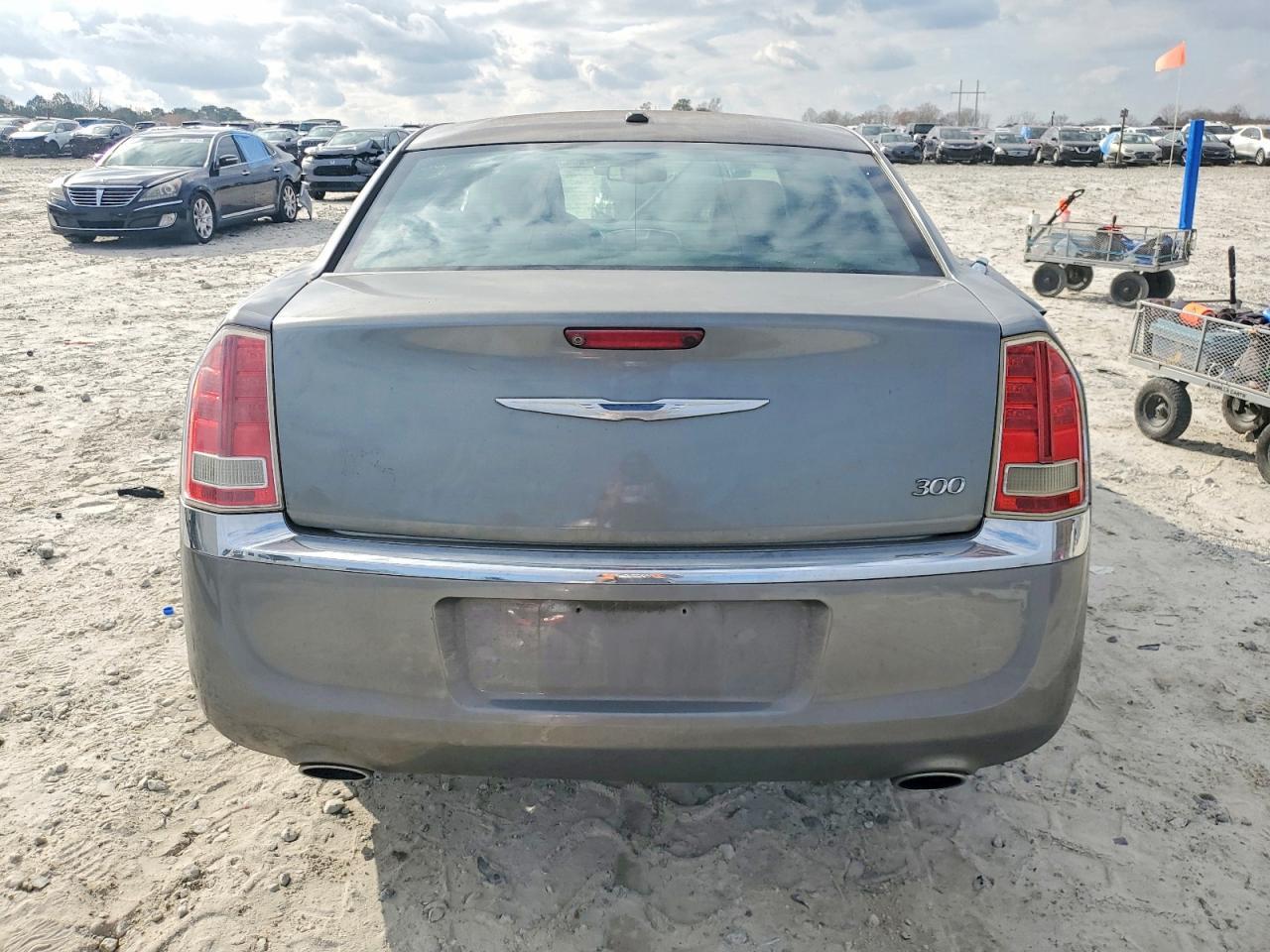 2011 Chrysler 300 Limited
