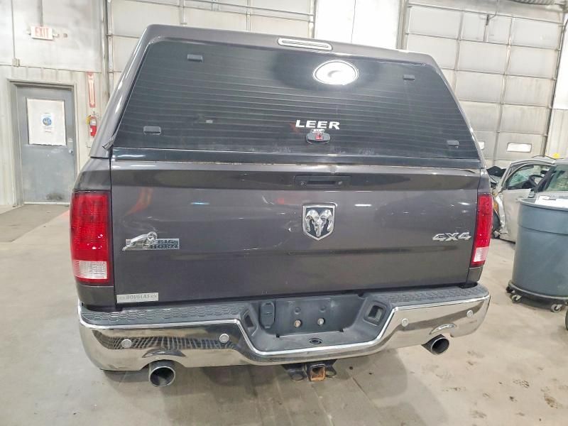 2015 Dodge Ram 1500 slt