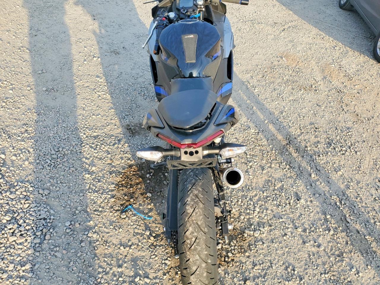 2025 Kawasaki EX500