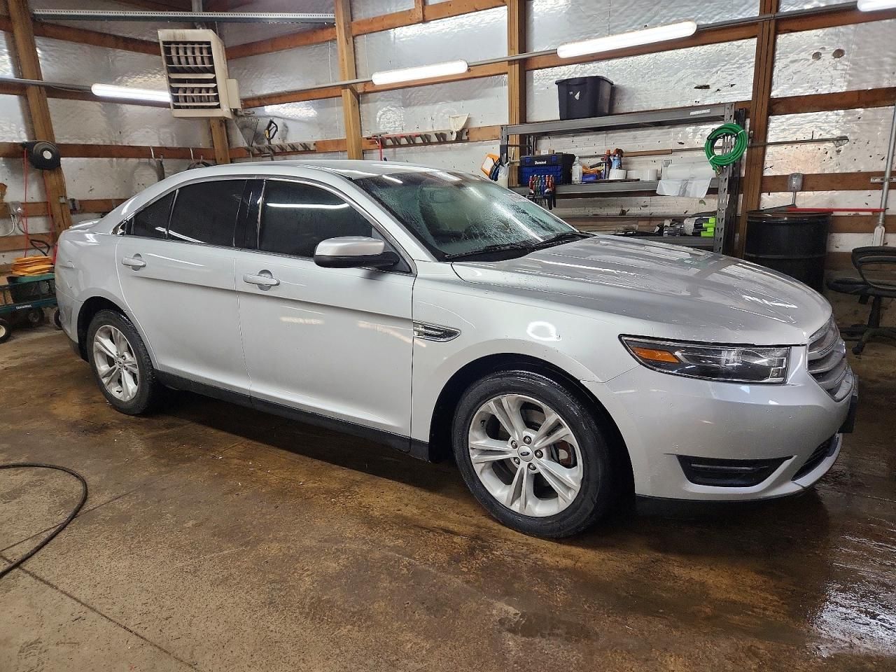 2017 Ford Taurus sel