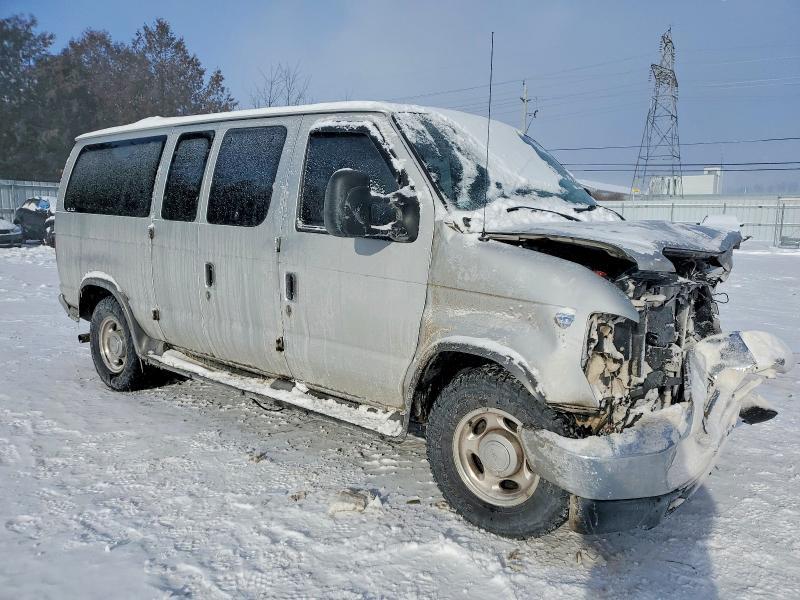 2012 Ford Econoline E350 Super Duty Wagon