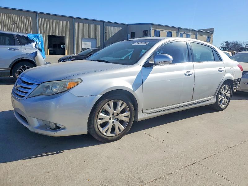 2012 Toyota Avalon Base