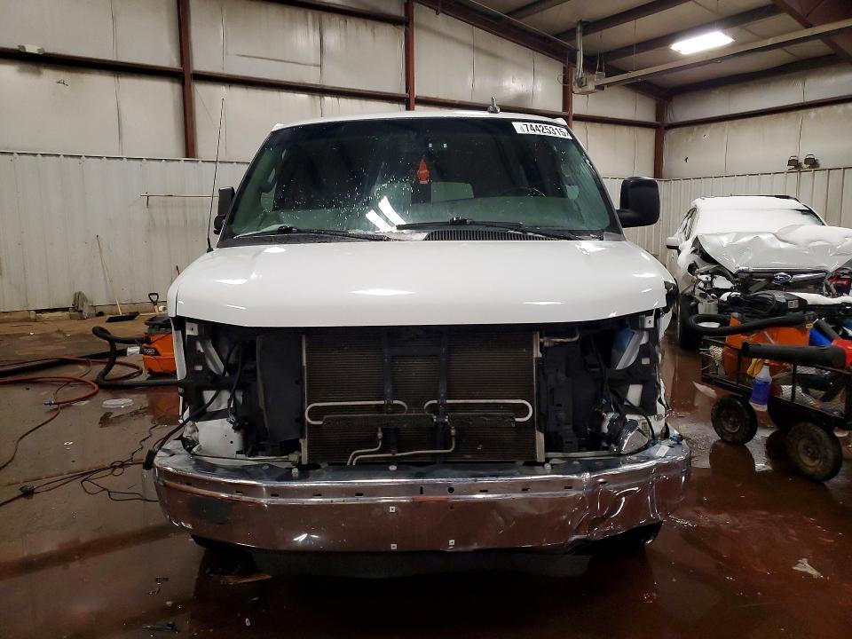 2016 Chevrolet Express G3500 LS