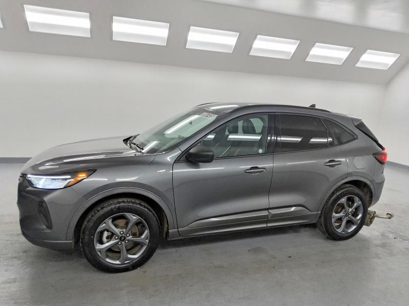 2024 Ford Escape st Line
