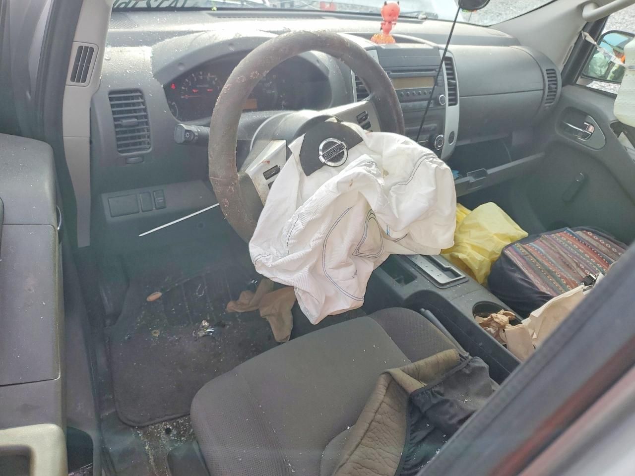 2014 Nissan Frontier s