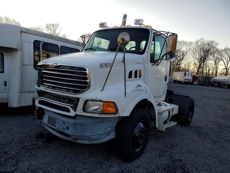 2007 Sterling A9500 Semi Truck