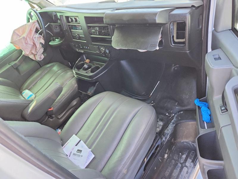 2023 Chevrolet Express G2500