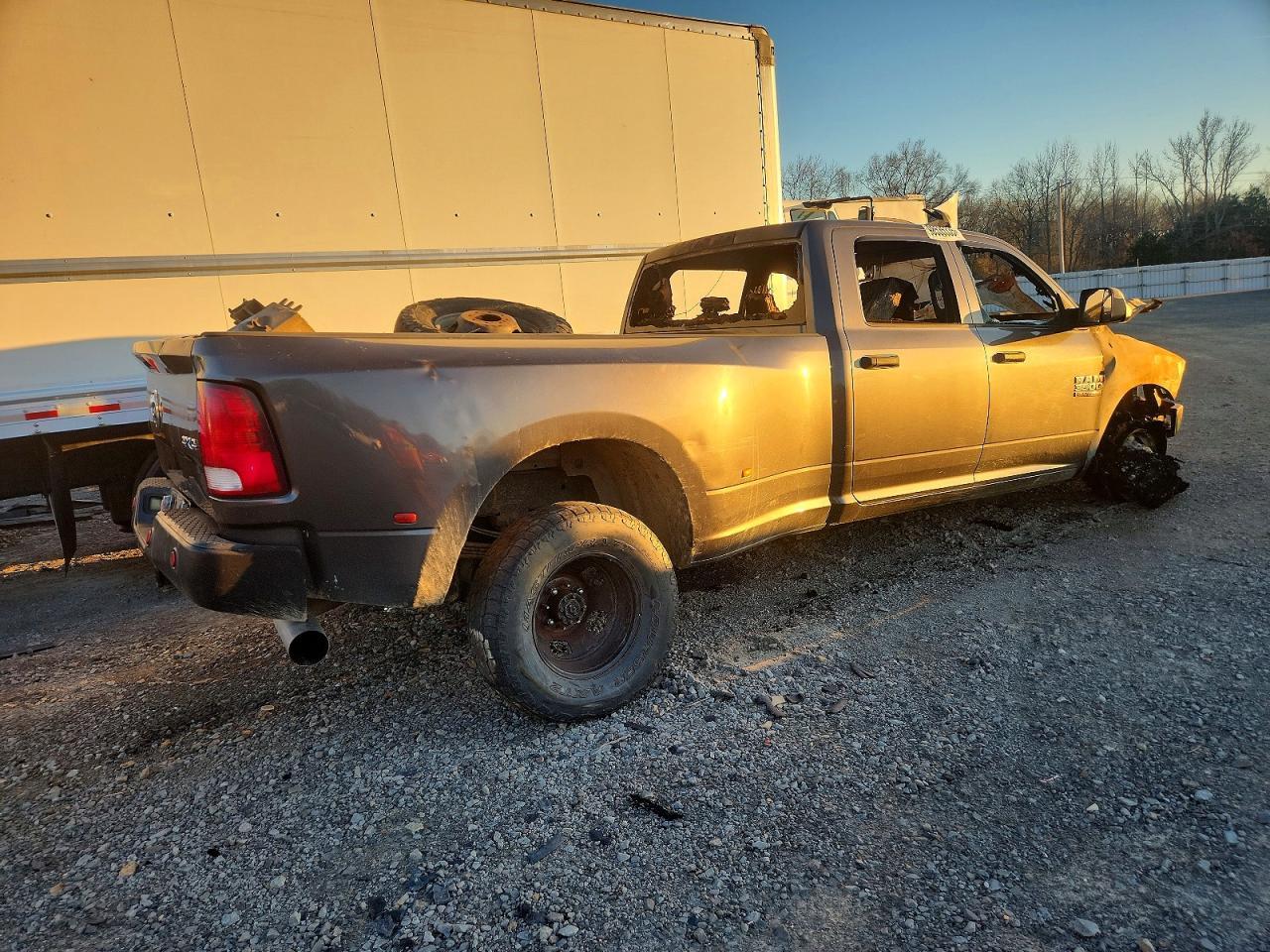 2016 Dodge Ram 3500 st