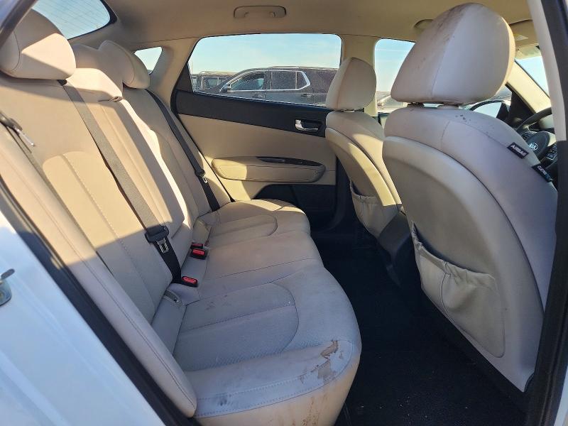 2016 KIA Optima lx
