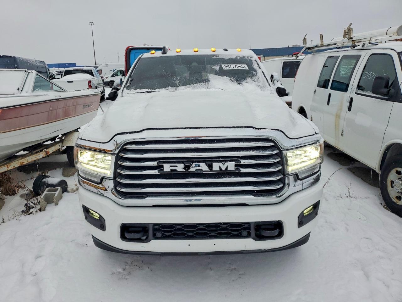 2021 Dodge RAM 3500 Longhorn Mega C
