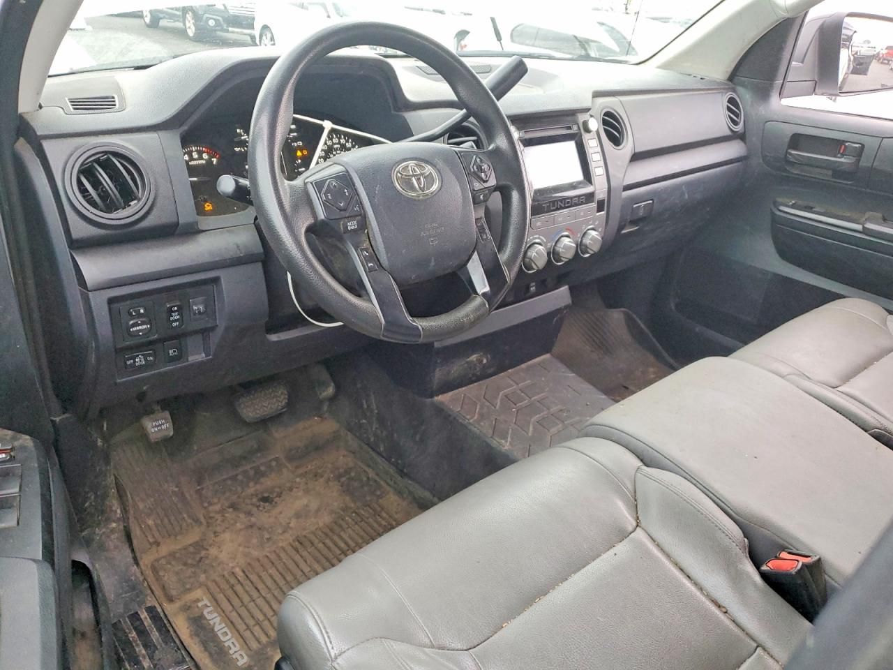 2019 Toyota Tundra Double cab sr