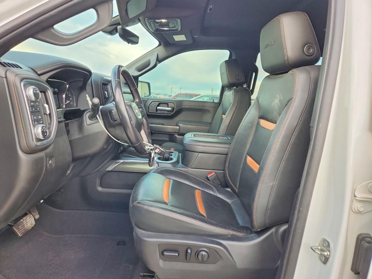 2021 GMC Sierra K1500 AT4