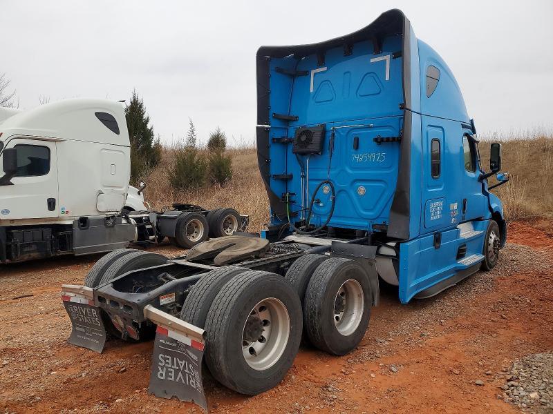 2022 Freightliner Cascadia 126 Semi Truck