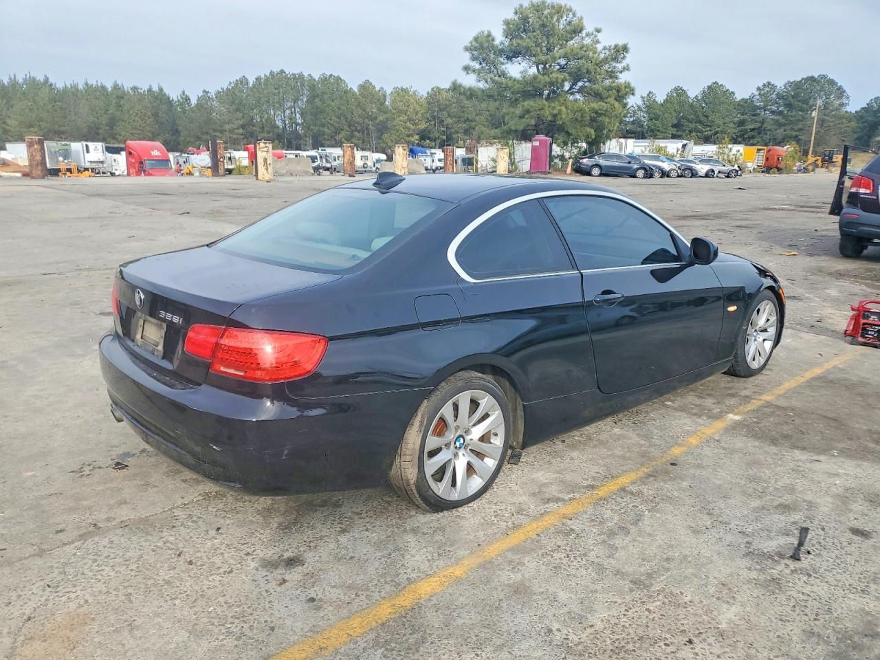 2012 BMW 328 i