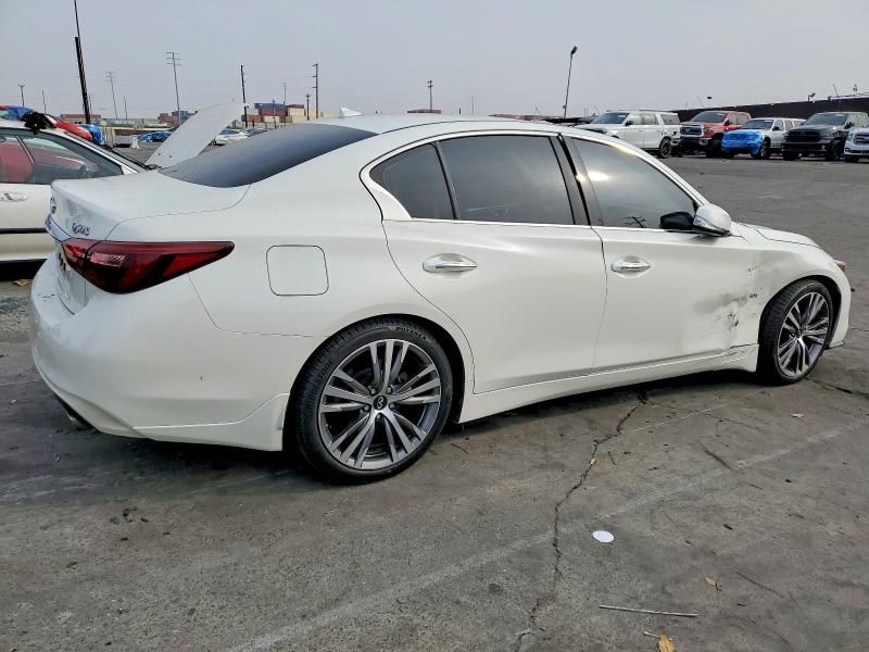 2018 Infiniti Q50 Luxe
