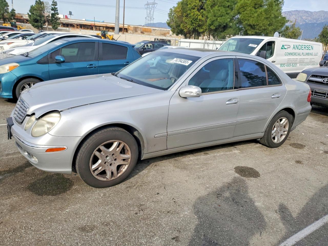 2004 Mercedes-Benz E 320