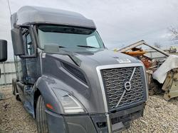 Salvage cars for sale from Copart Louisville, KY: 2020 Volvo VNL Semi Truck