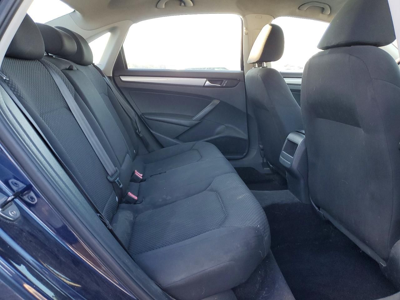 2014 Volkswagen Passat s