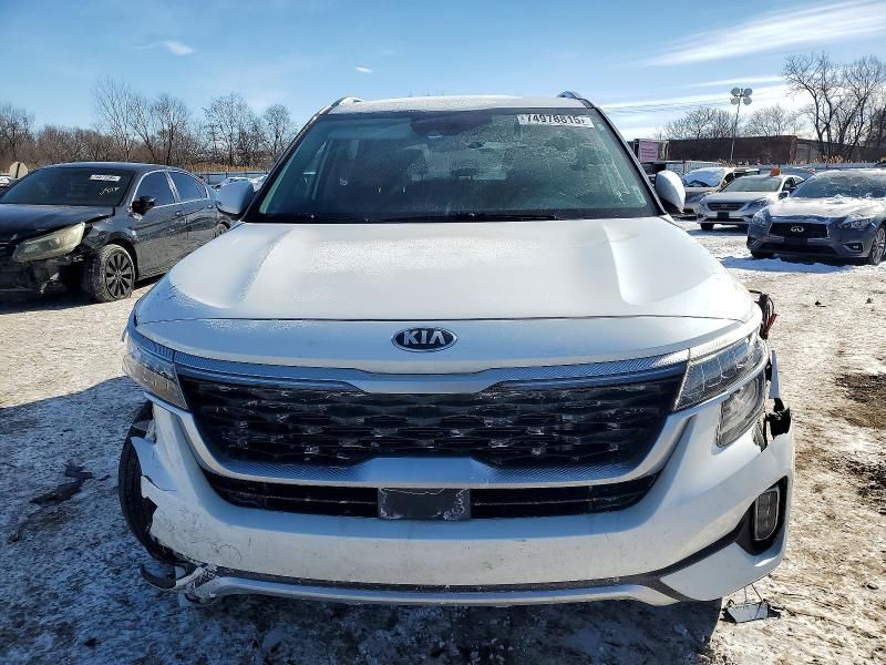 2021 KIA Seltos sx