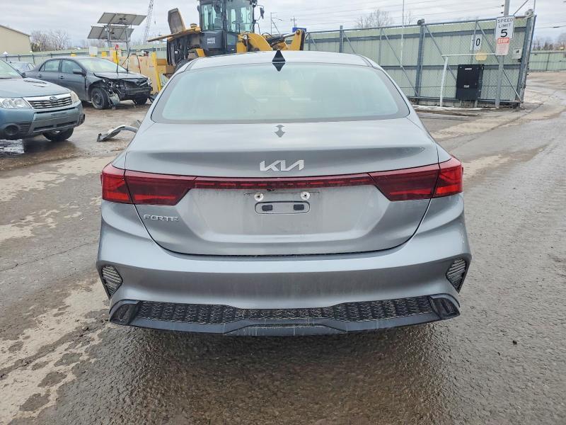 2023 KIA Forte lx