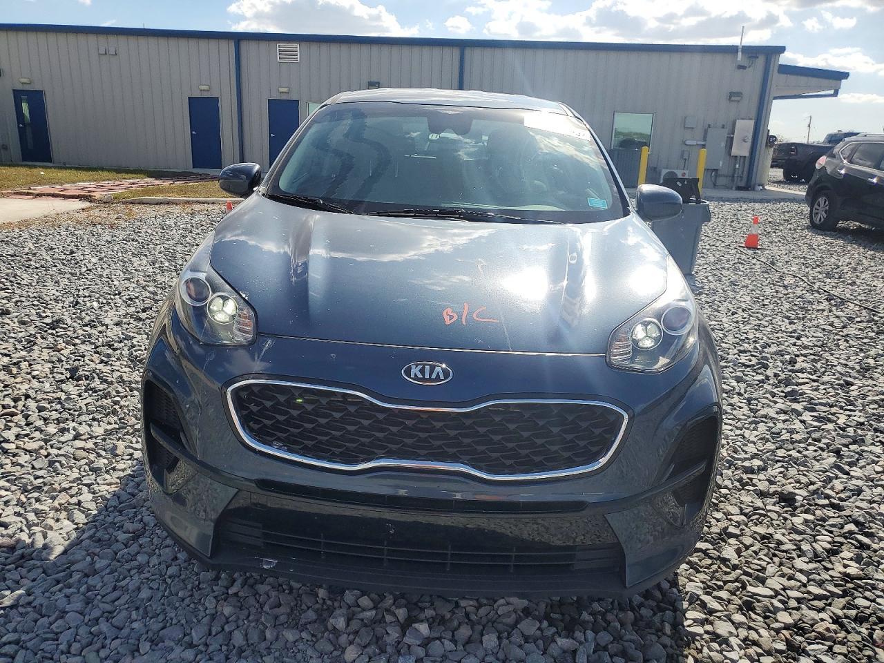 2022 KIA Sportage lx