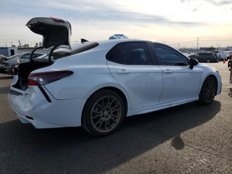 2024 Toyota Camry se Night Shade