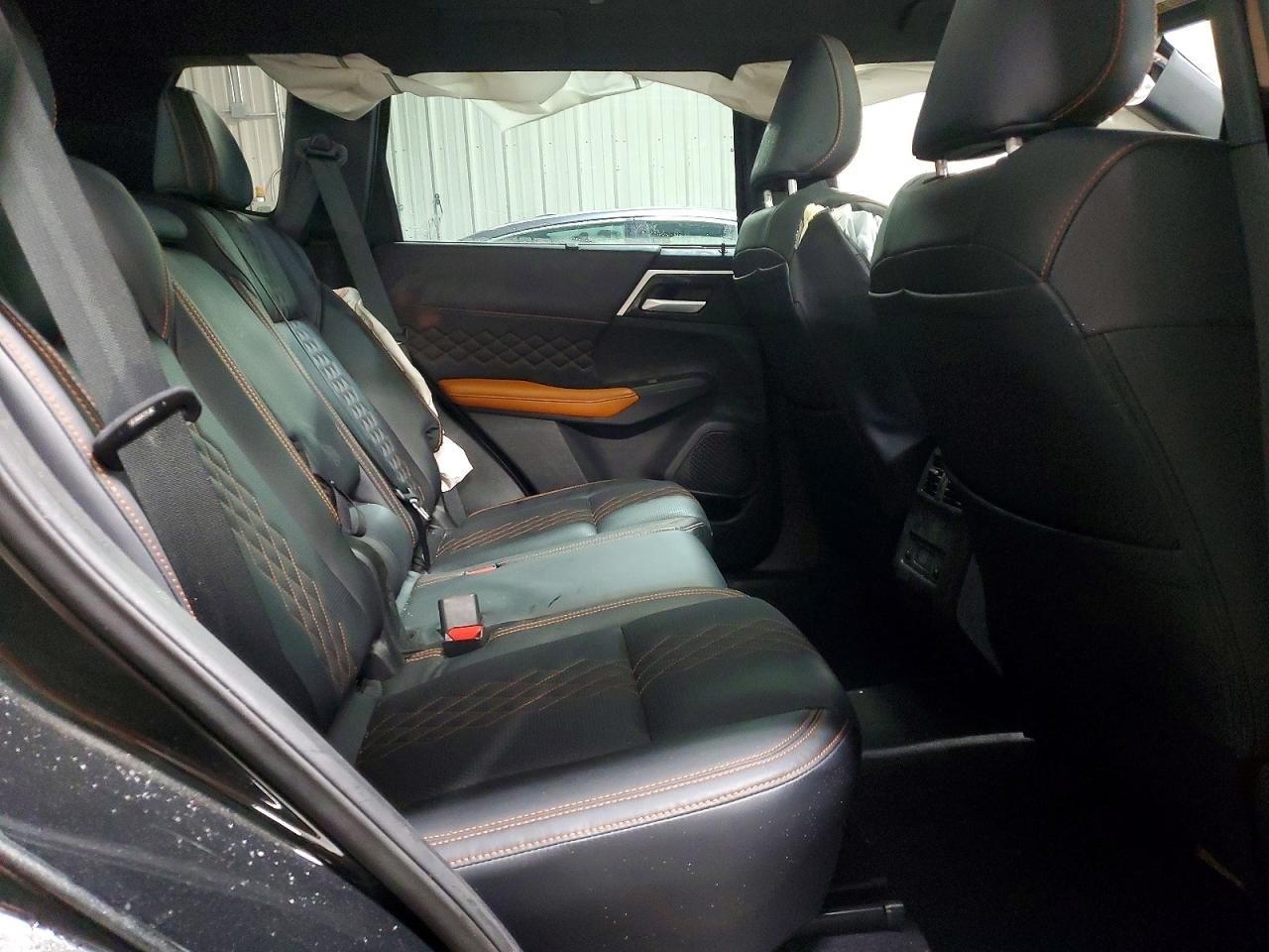 2023 Mitsubishi Outlander sel