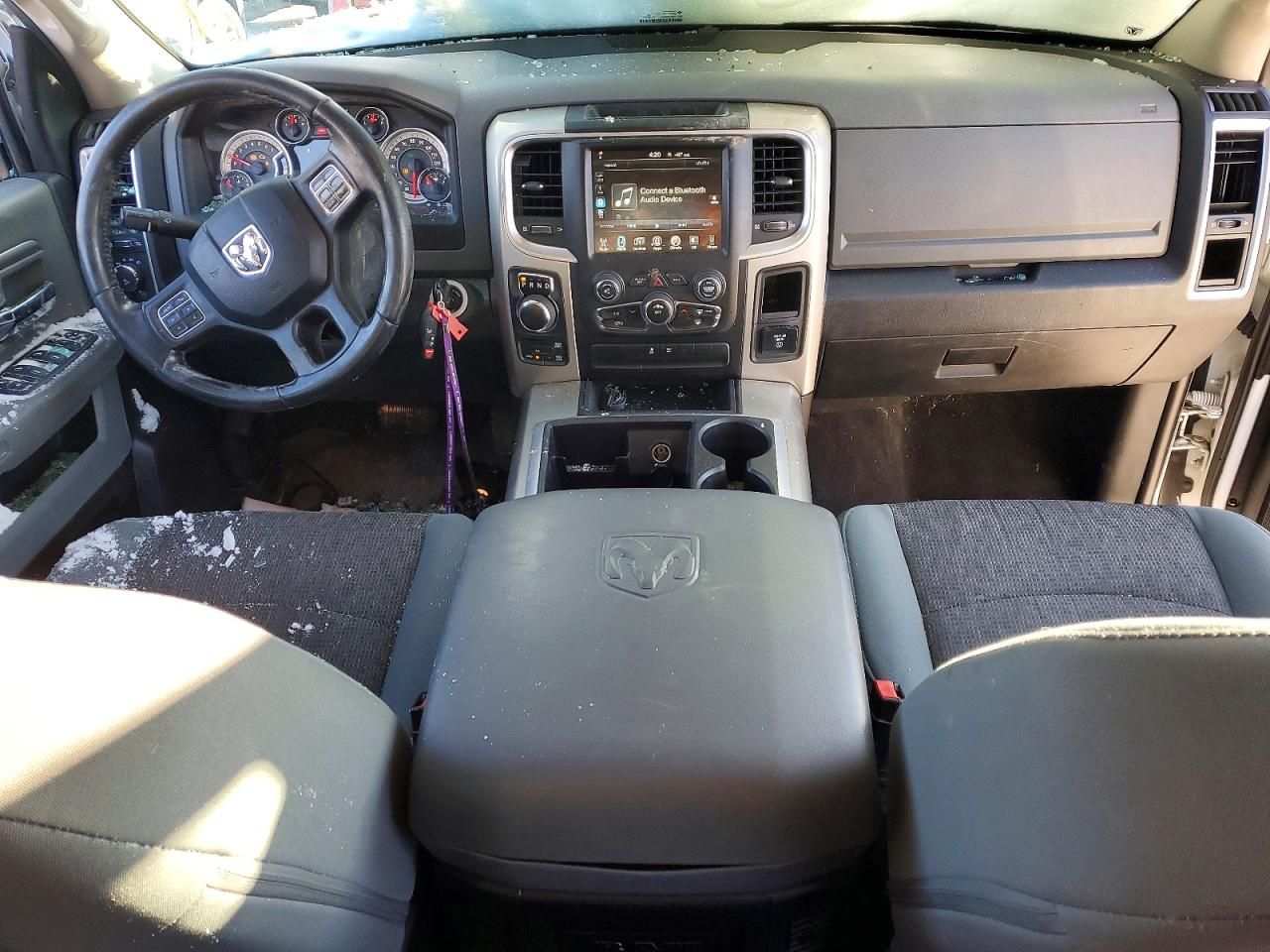 2015 Dodge Ram 1500 slt