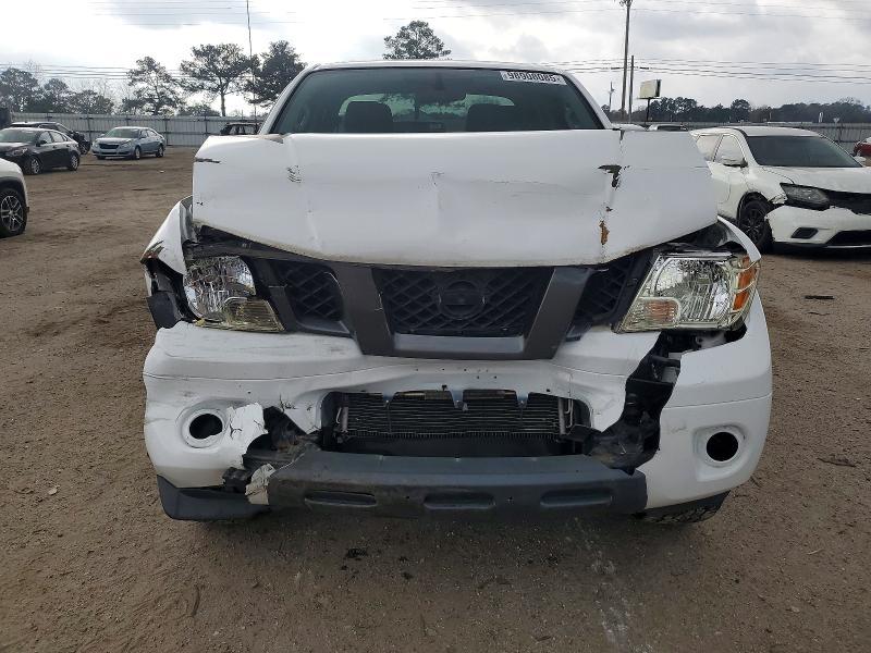 2012 Nissan Frontier s