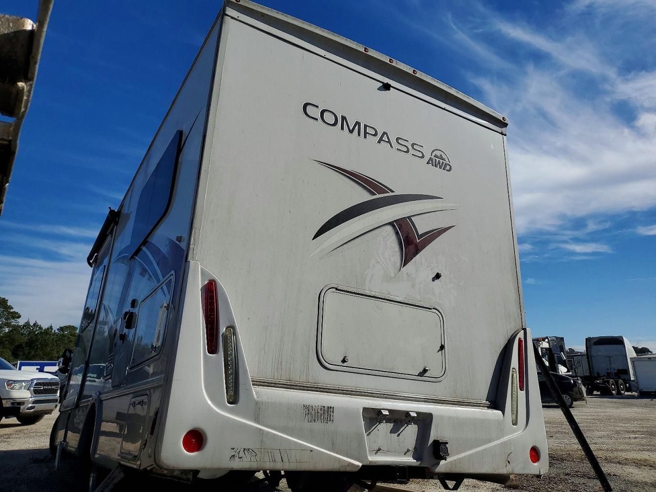 2023 Ford 2022 Ford Transit T