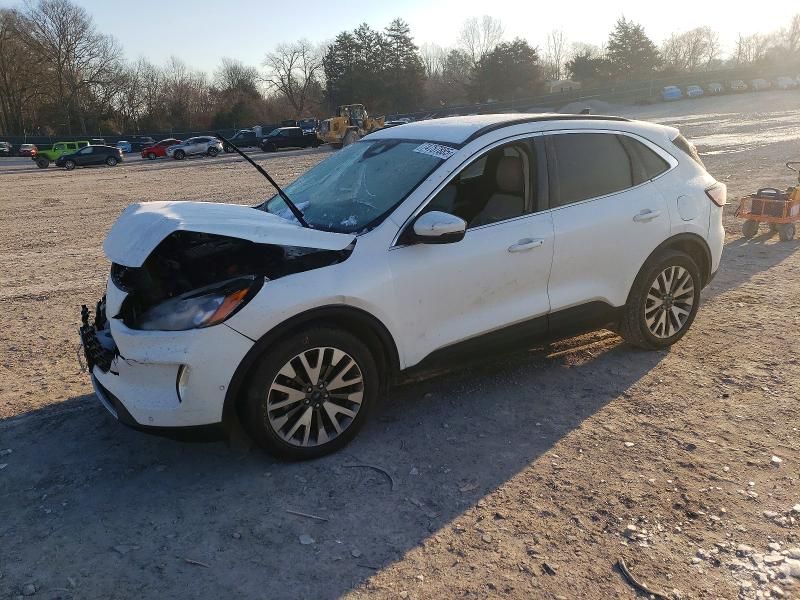 2020 Ford Escape Titanium