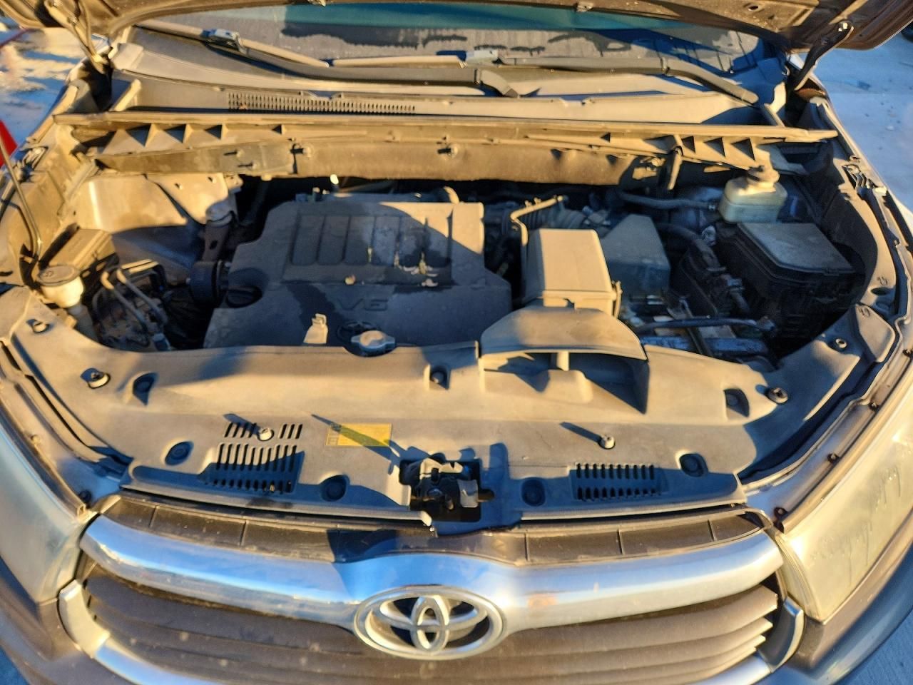 2016 Toyota Highlander le