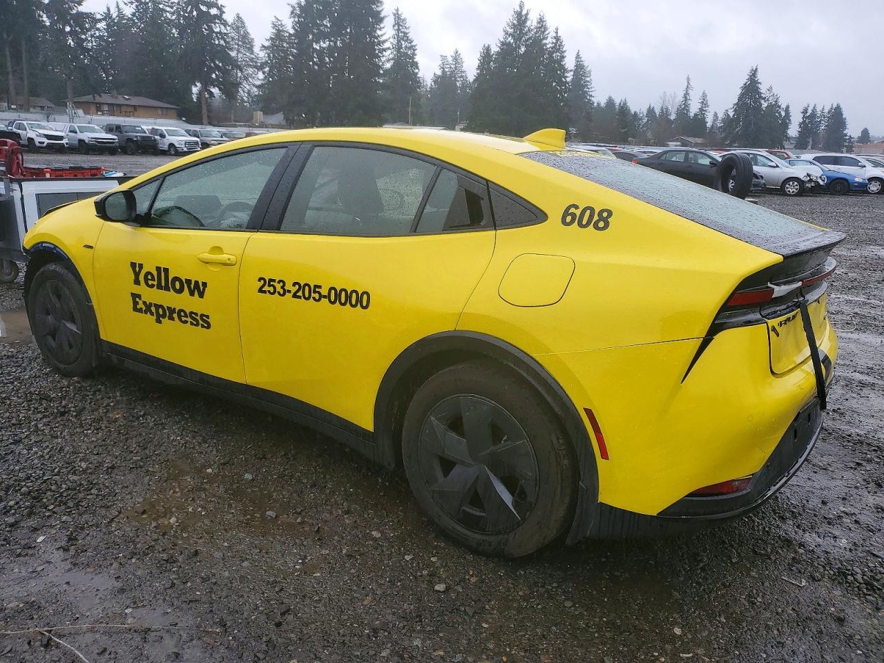 2025 Toyota Prius le