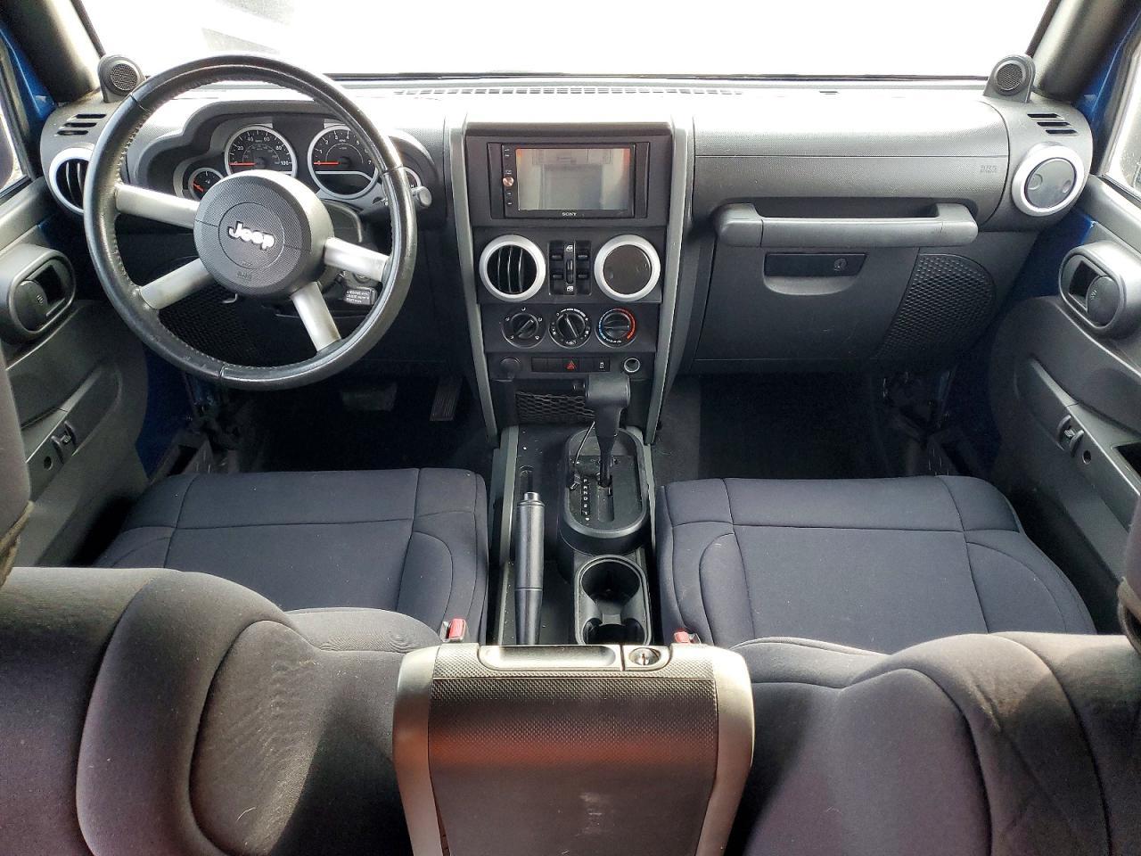 2010 Jeep Wrangler Unlimited Sahara