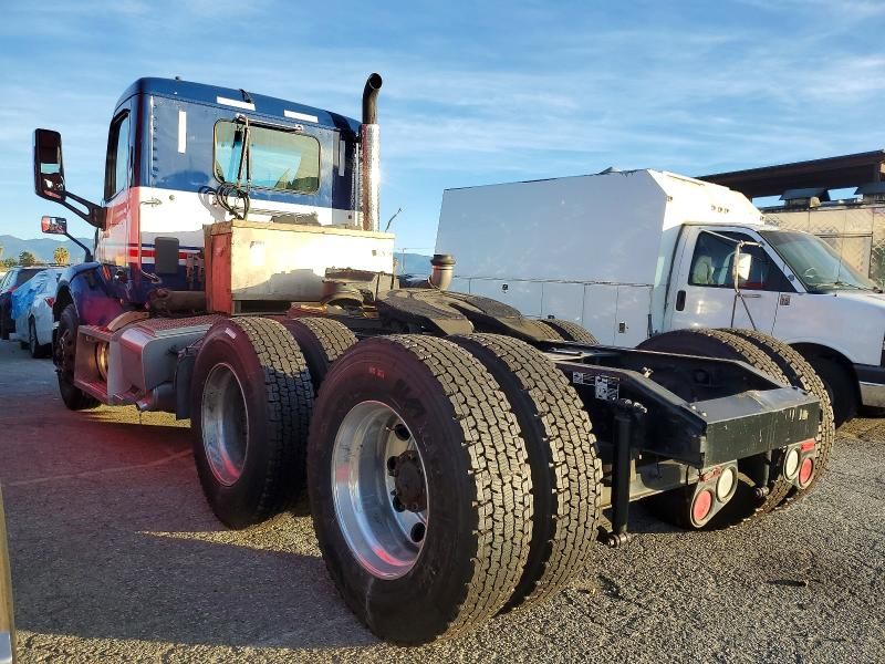 2018 Peterbilt 579 Semi Truck