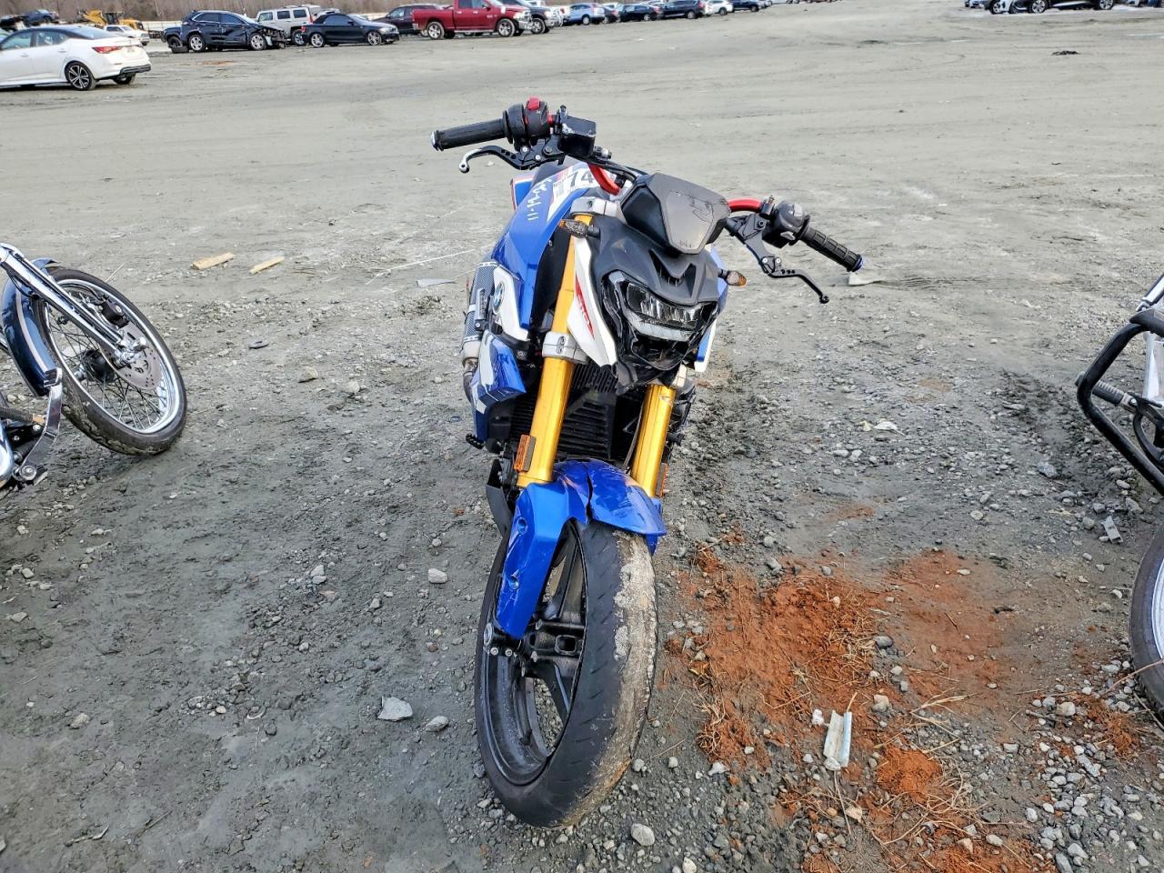 2024 BMW G310 R