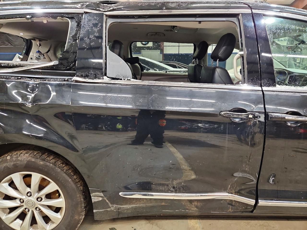 2018 Chrysler Pacifica Touring l