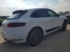 2016 Porsche Macan Turbo