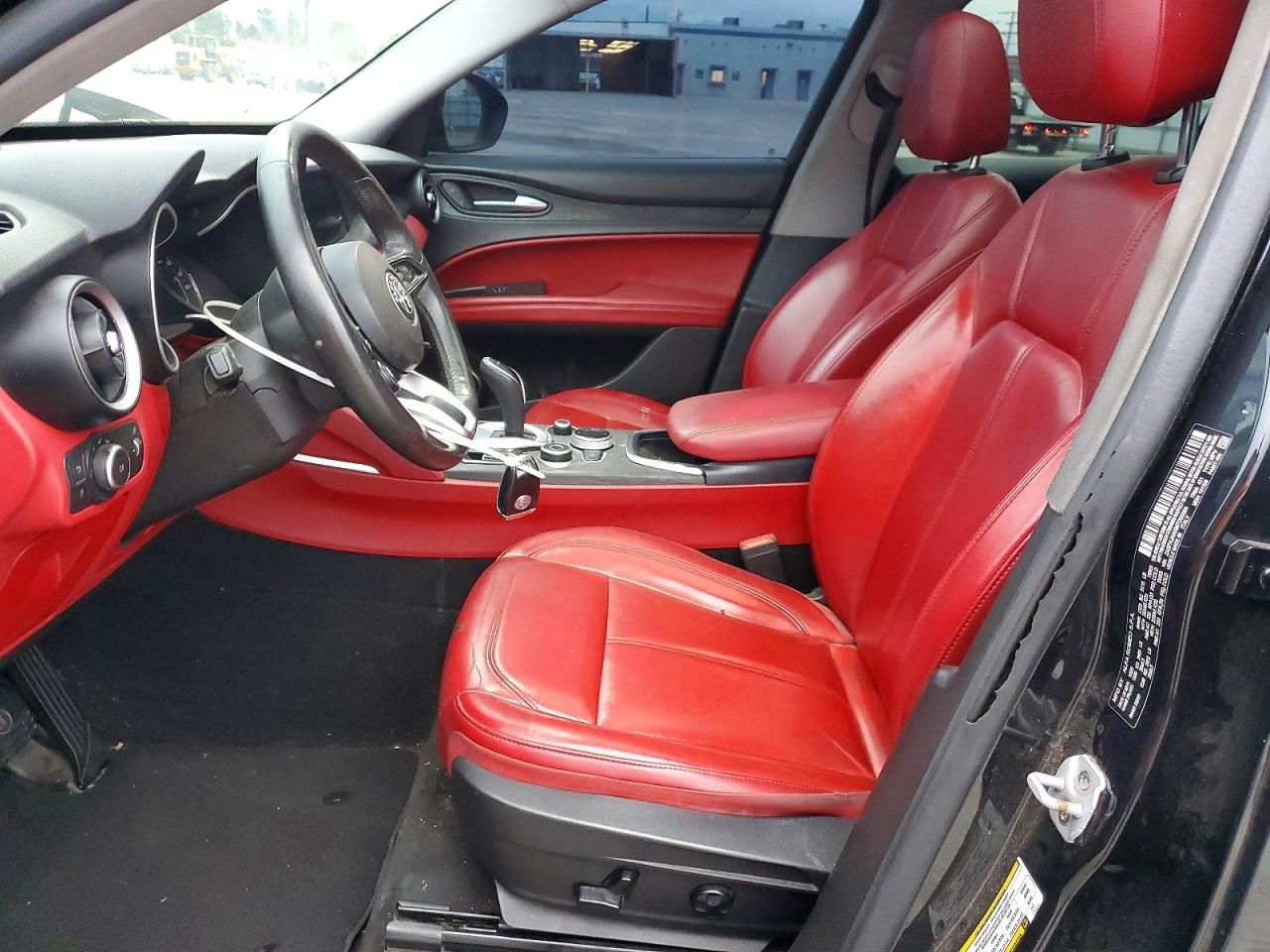 2021 Alfa Romeo Stelvio Sport