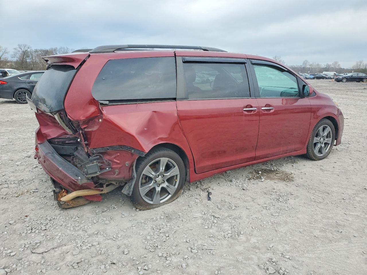 2017 Toyota Sienna se