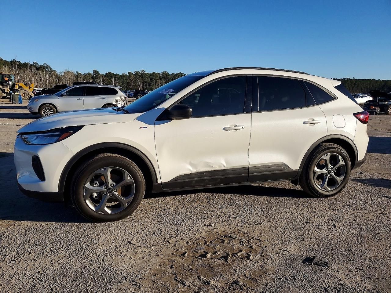 2025 Ford Escape st Line