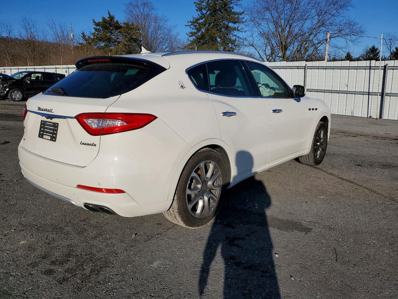 2017 Maserati Levante Luxury