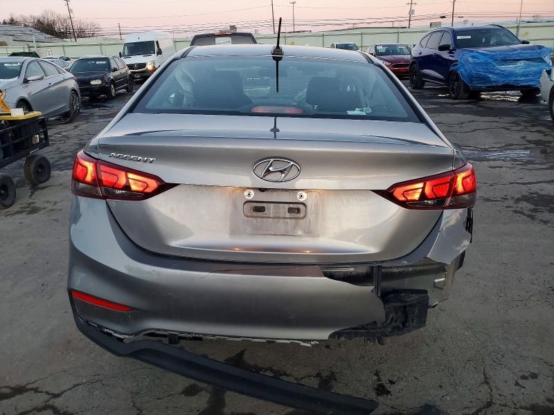 2022 Hyundai Accent se