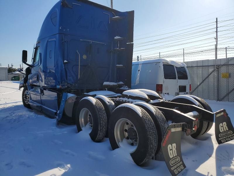 2019 Freightliner Cascadia 126 Semi Truck