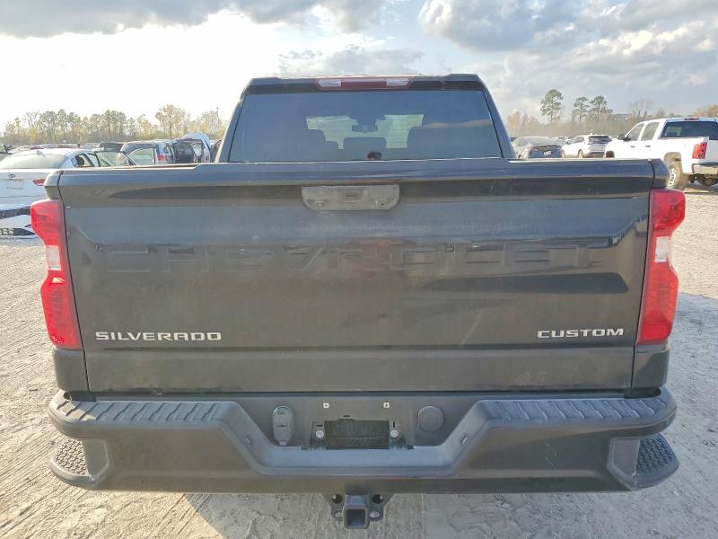 2023 Chevrolet Silverado C1500 Custom