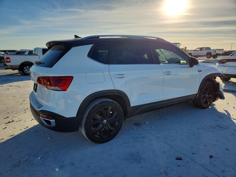 2024 Volkswagen Taos se