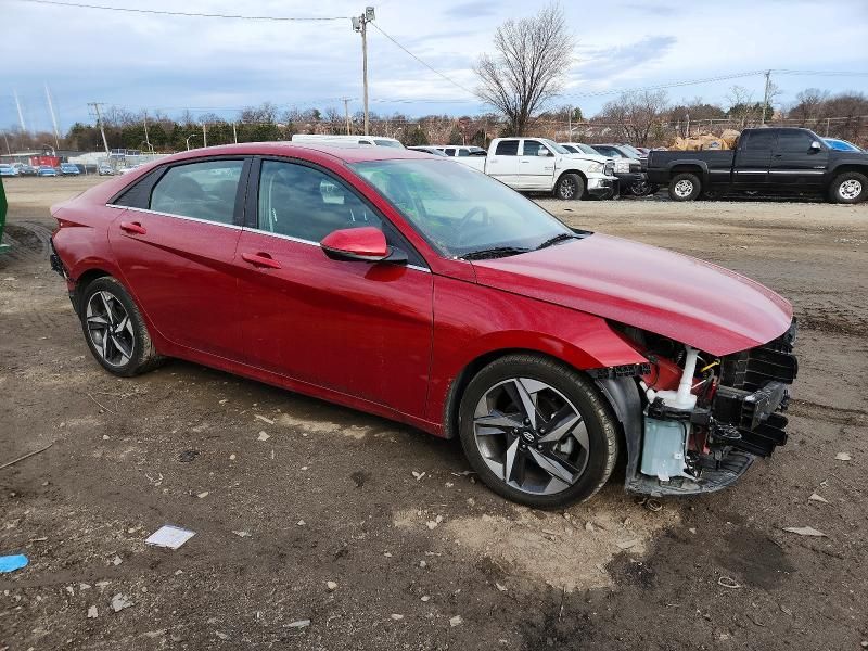 2022 Hyundai Elantra Limited