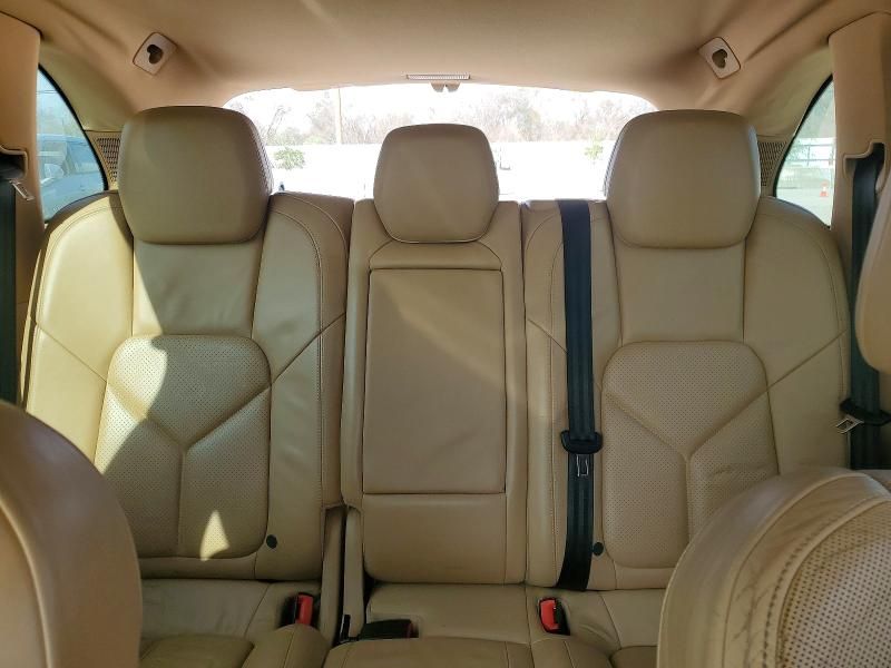 2014 Porsche Cayenne